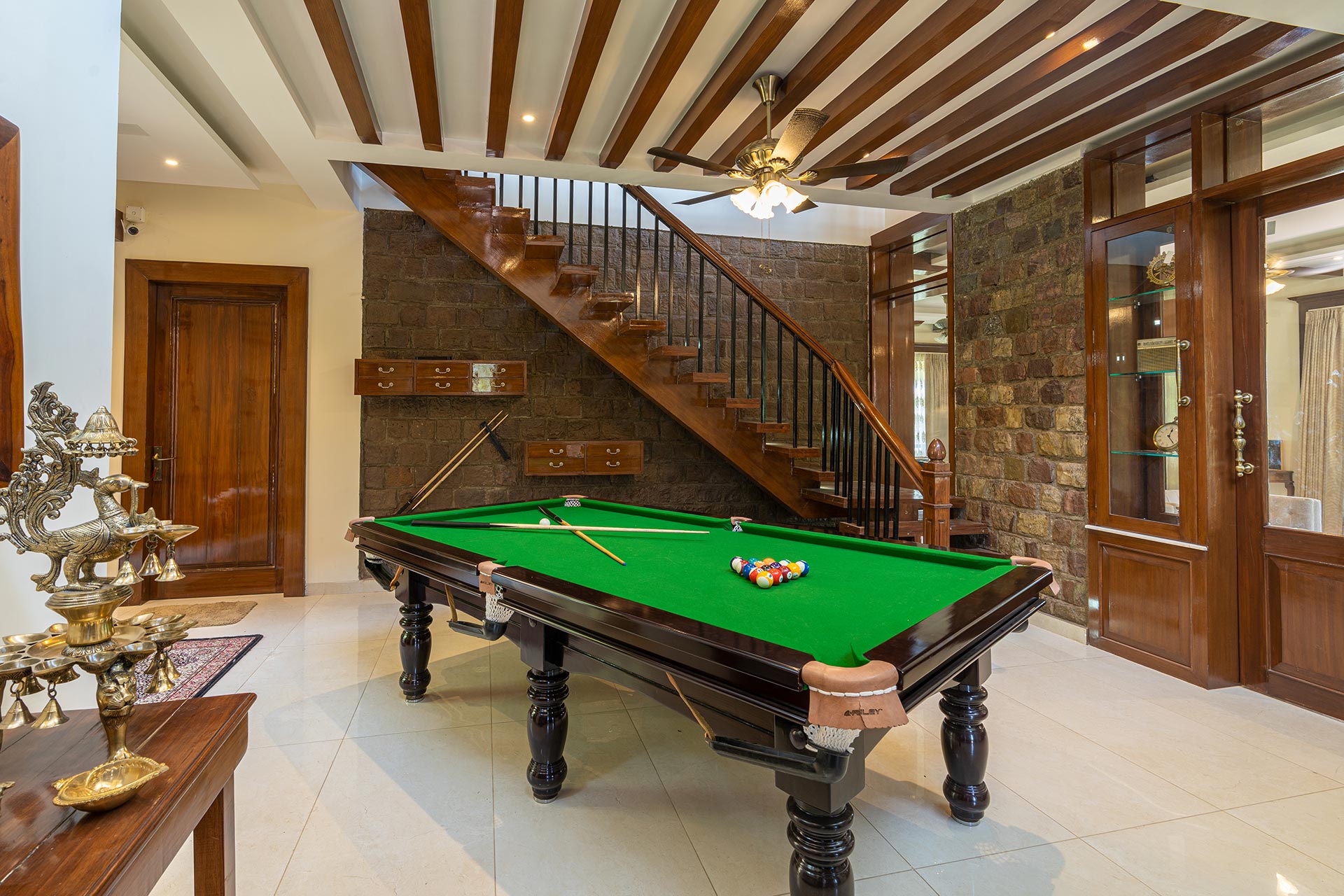 Dhauladhar House - Masrur