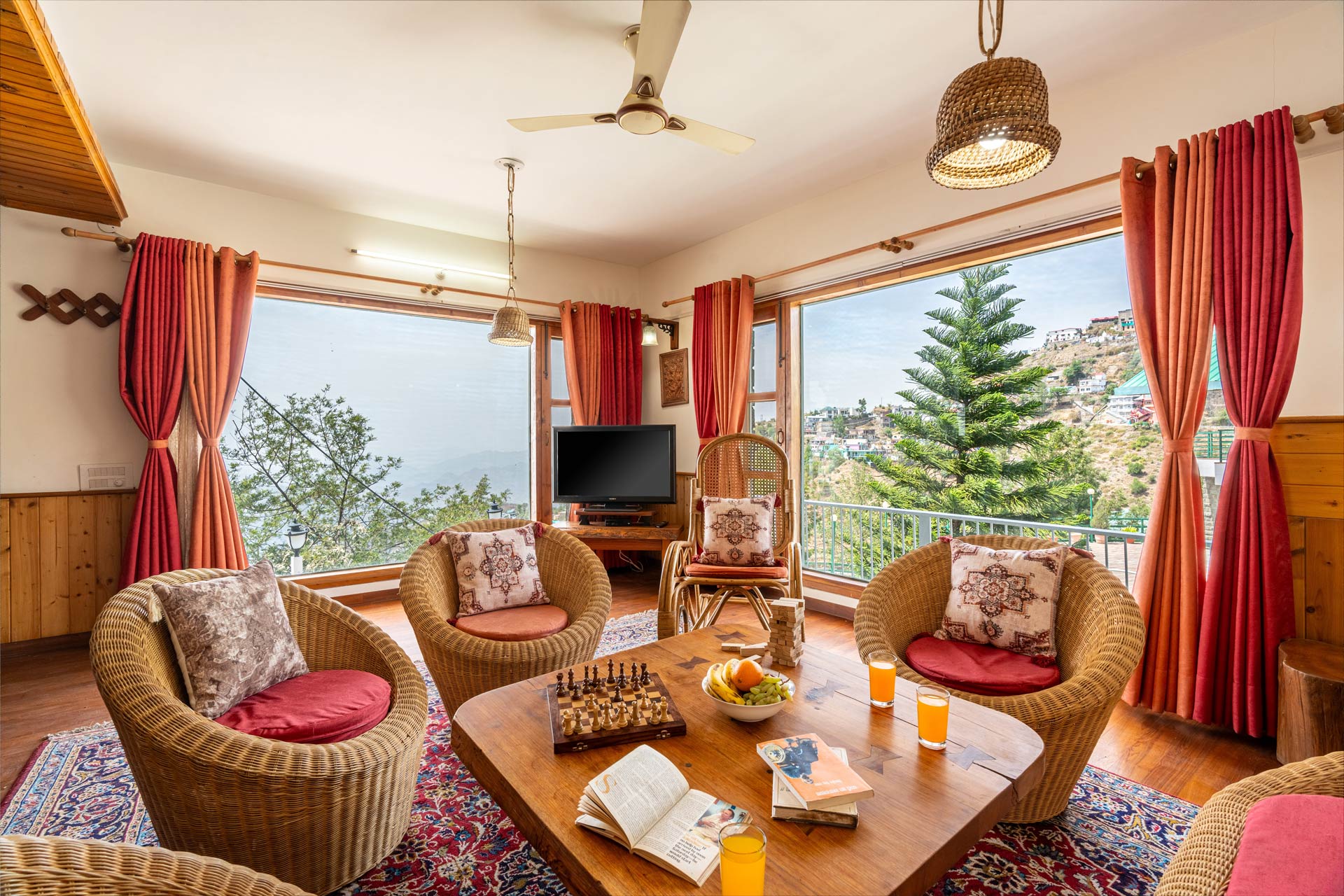 Emberlight @ The Rustic Retreat - Image 4