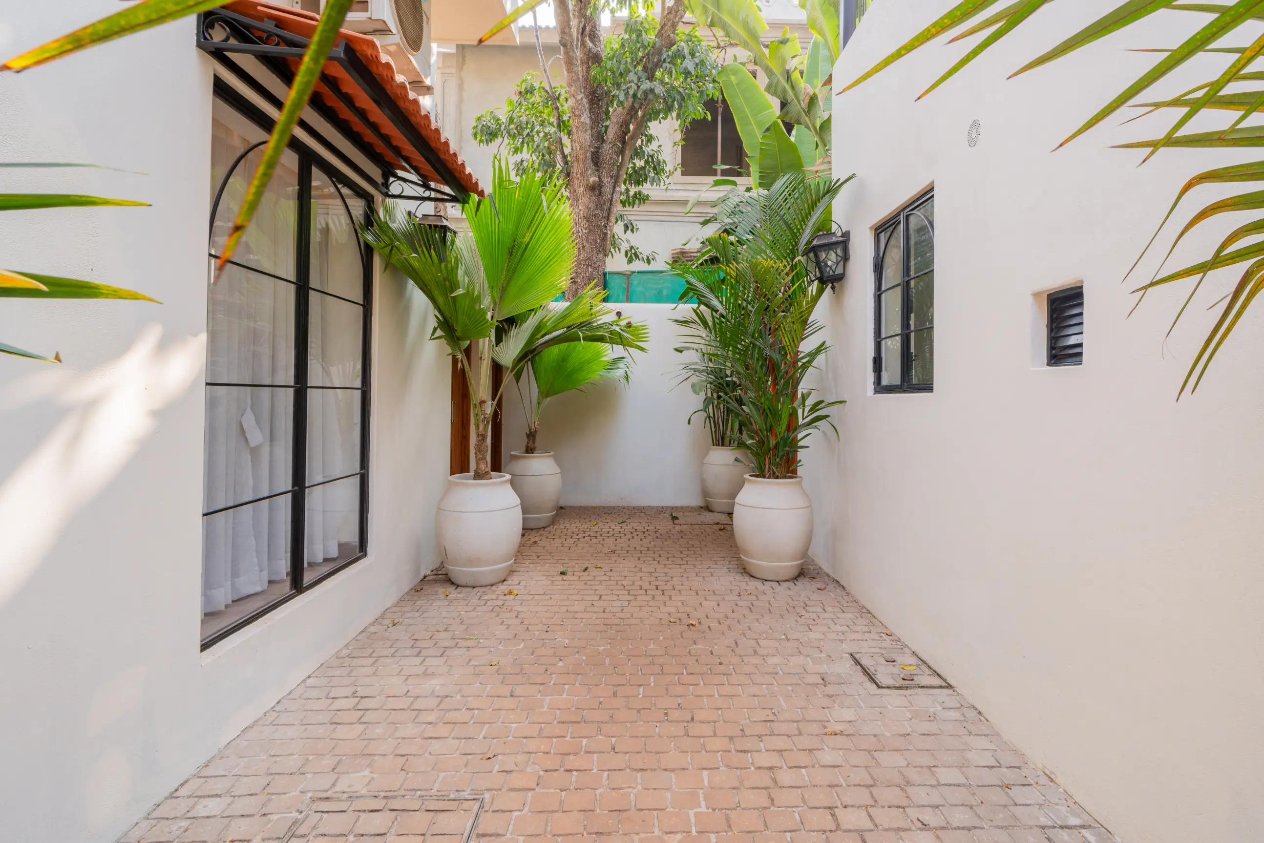 Bogenvilla | Luxe 3-BHK Villa Near Popular Beaches With Private Pool