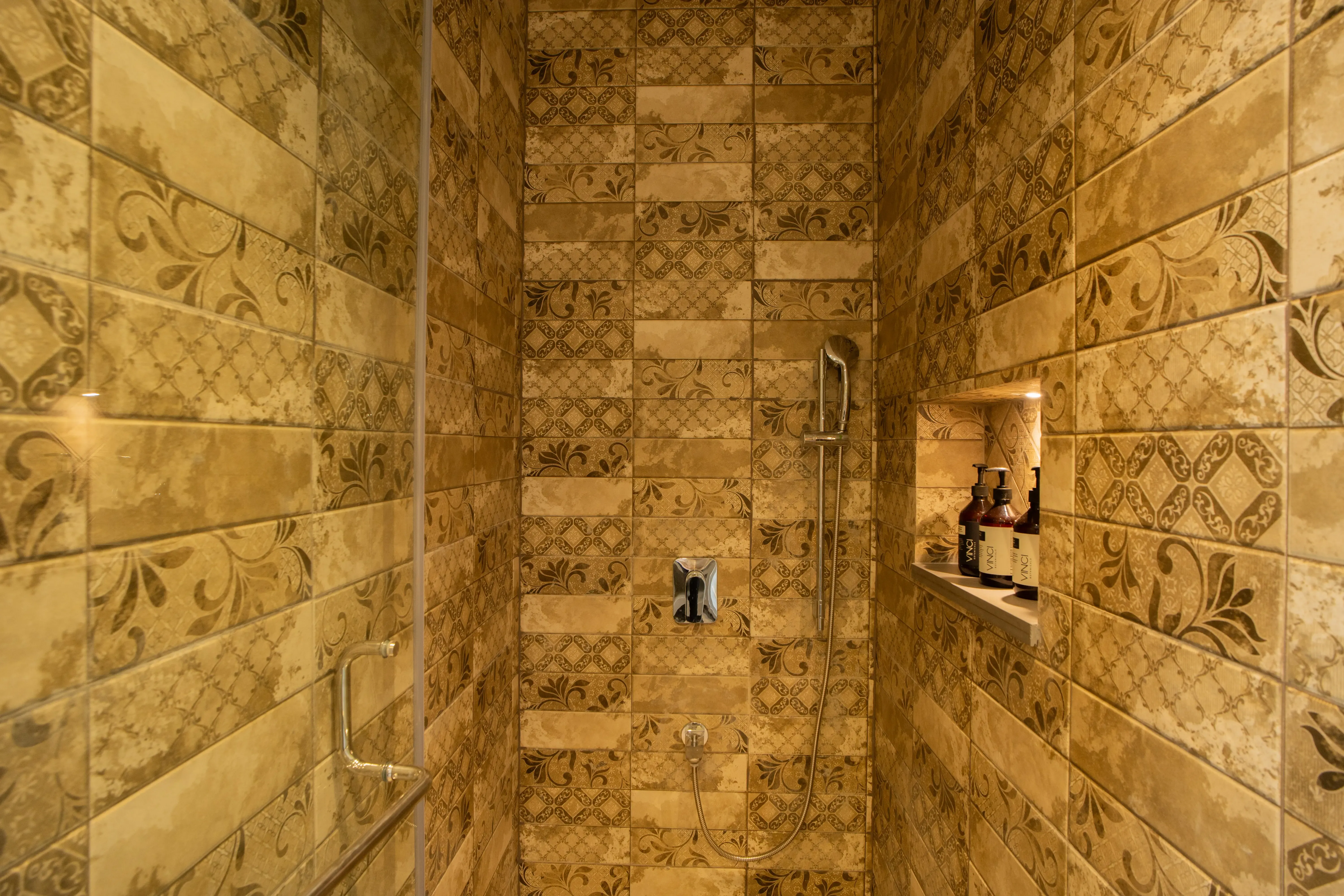 Laguna Encanto | Elegant 4-BHK Retreat Near Anjuna Beach With Private Pool & Terrace