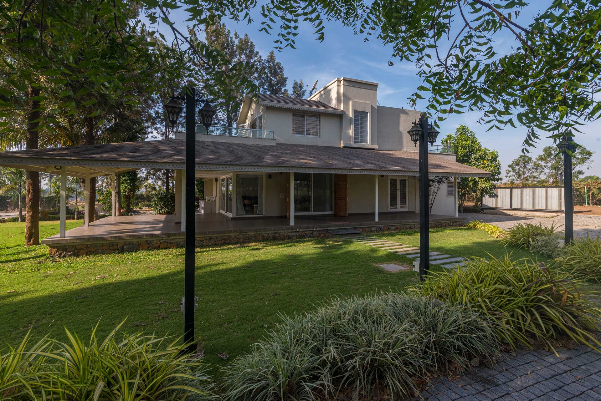 Silver Grove - Image 3