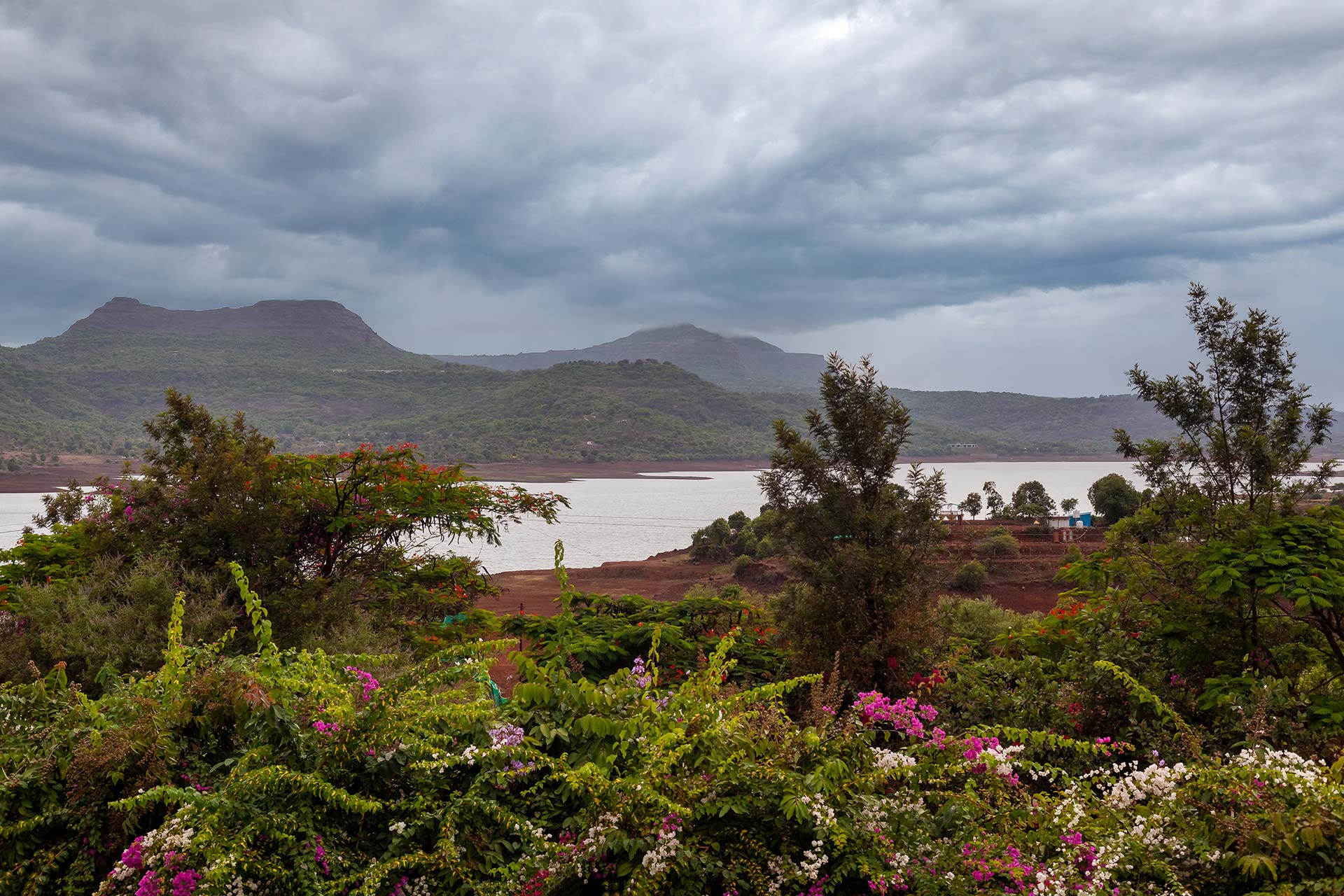 Terra Nova - Pawna - All Meals Included - Image 5