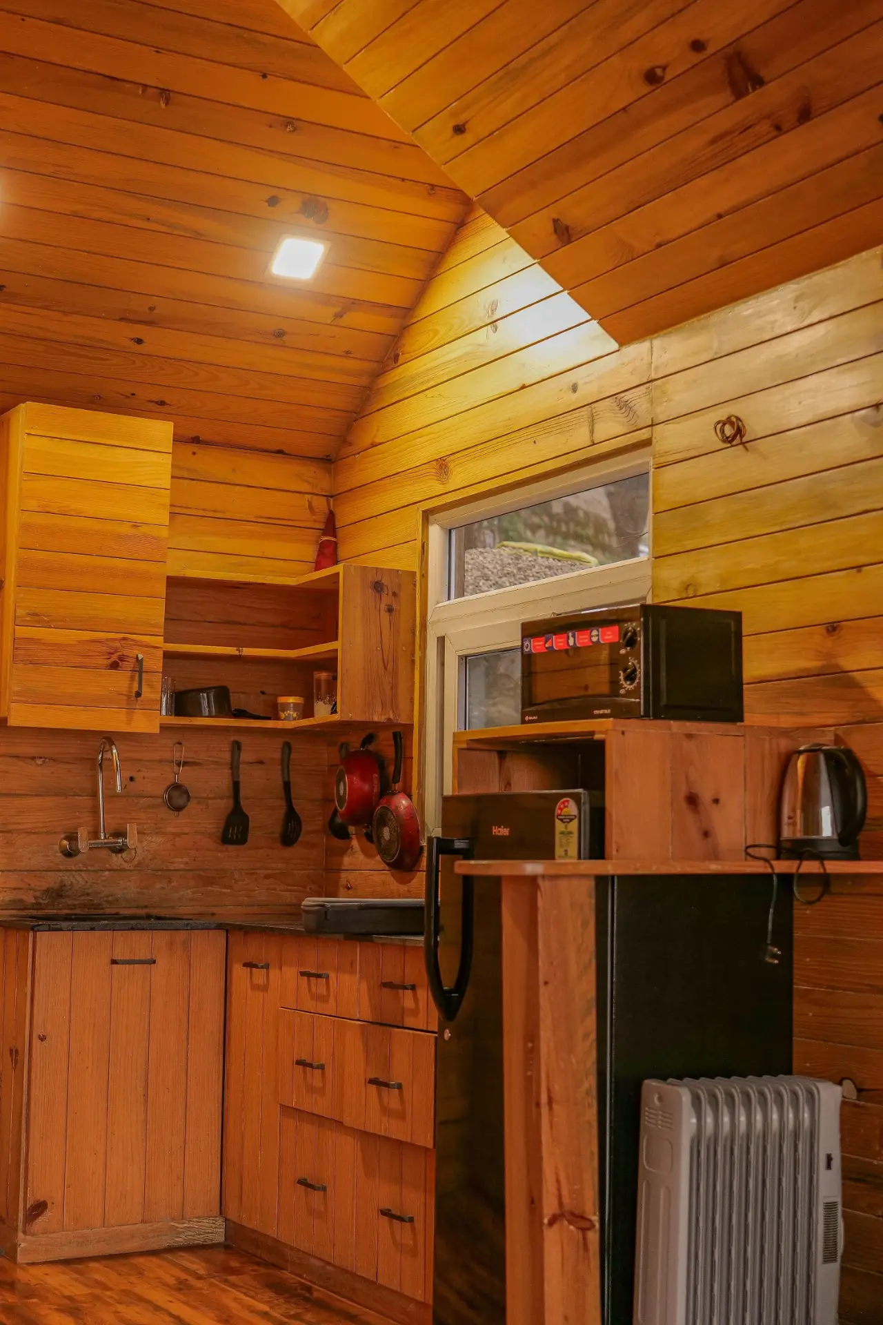 Srivasa - Tranquility Treehouse, Mussoorie