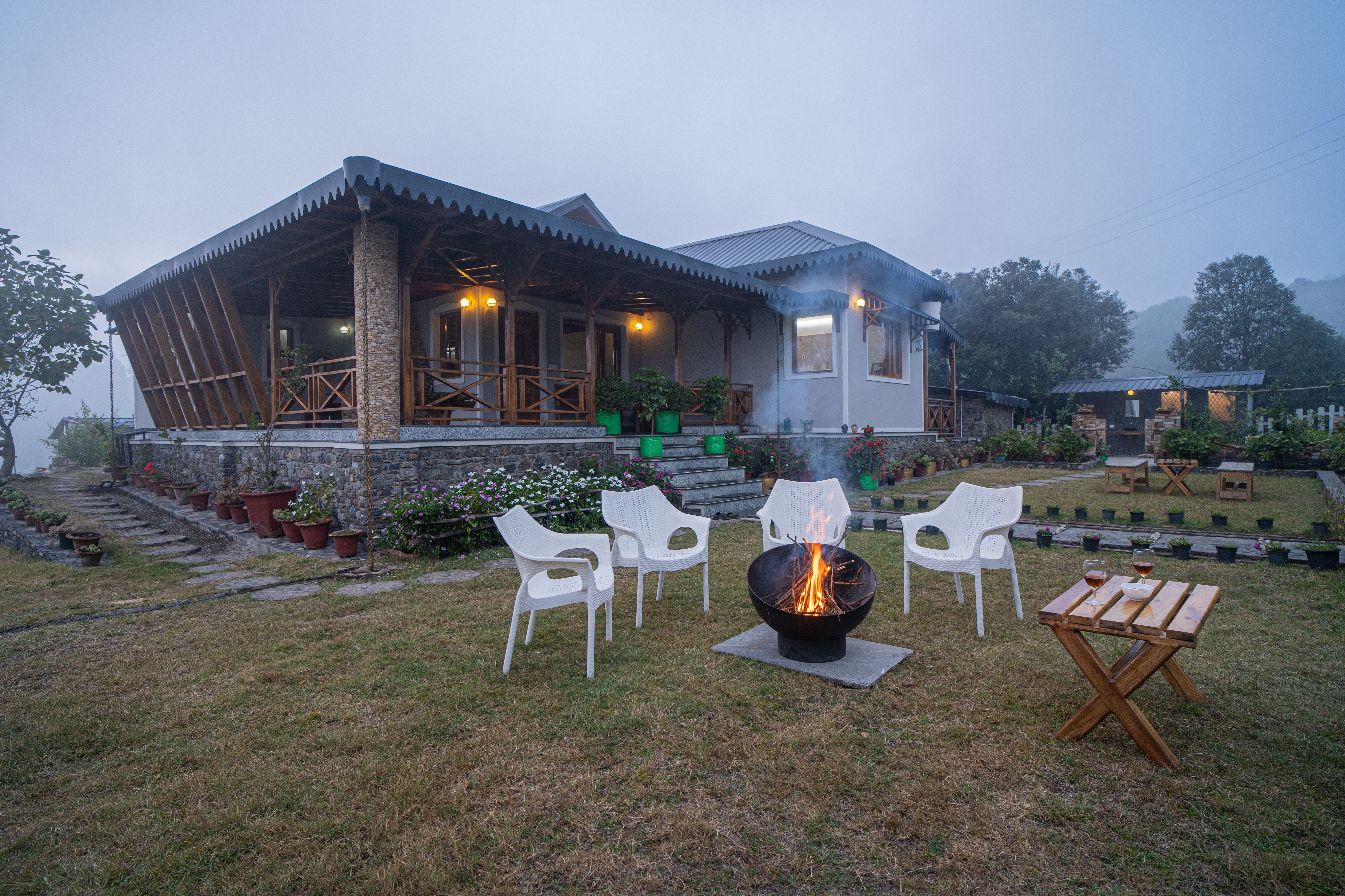 Tapovan Estate | 2-BHK With Kids’ Attic, Garden, Gazebo & Scenic Views - Image 2