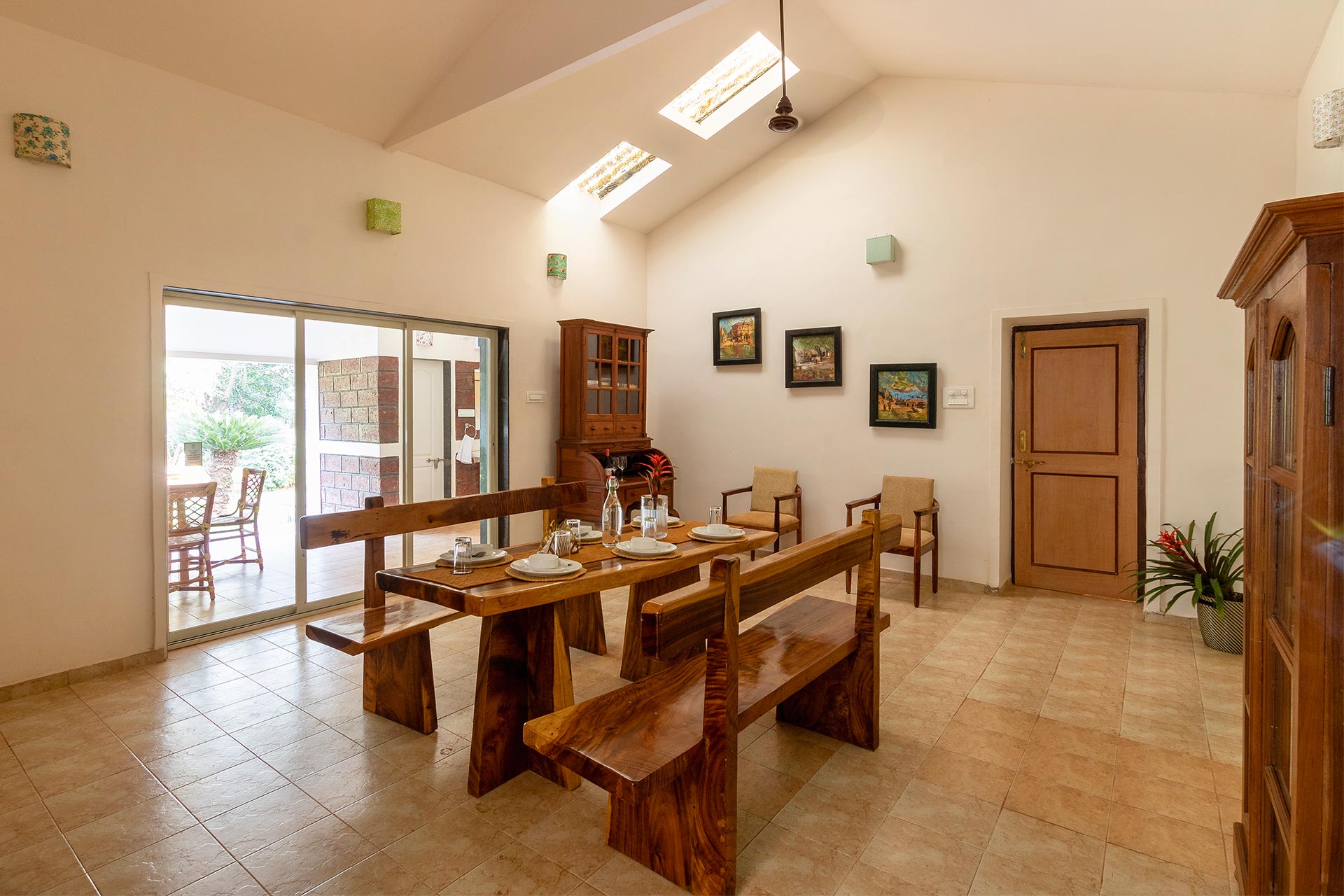 The Conservancy Bungalow - Koyananagar