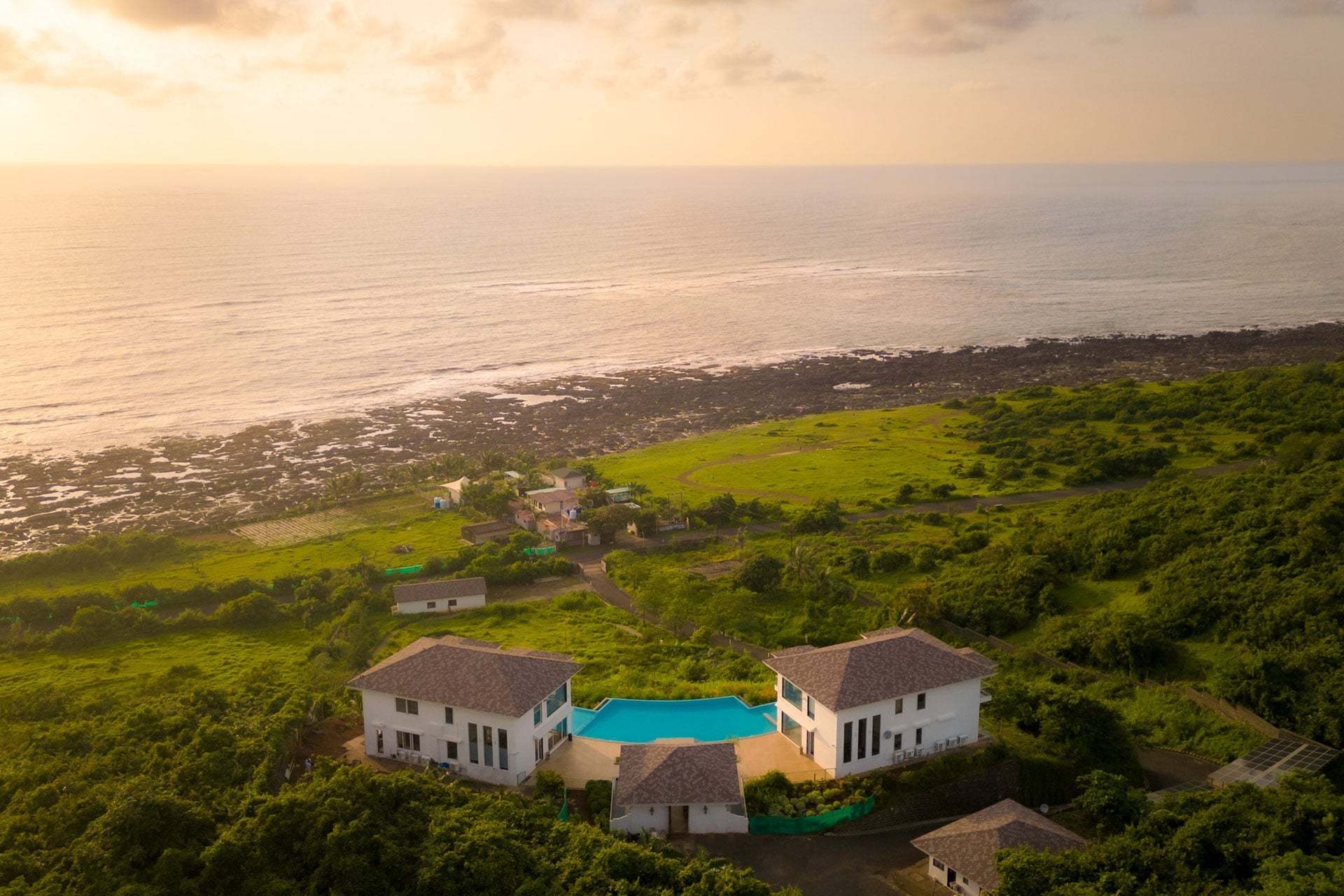 Casa Bella - Kashid - Image 3