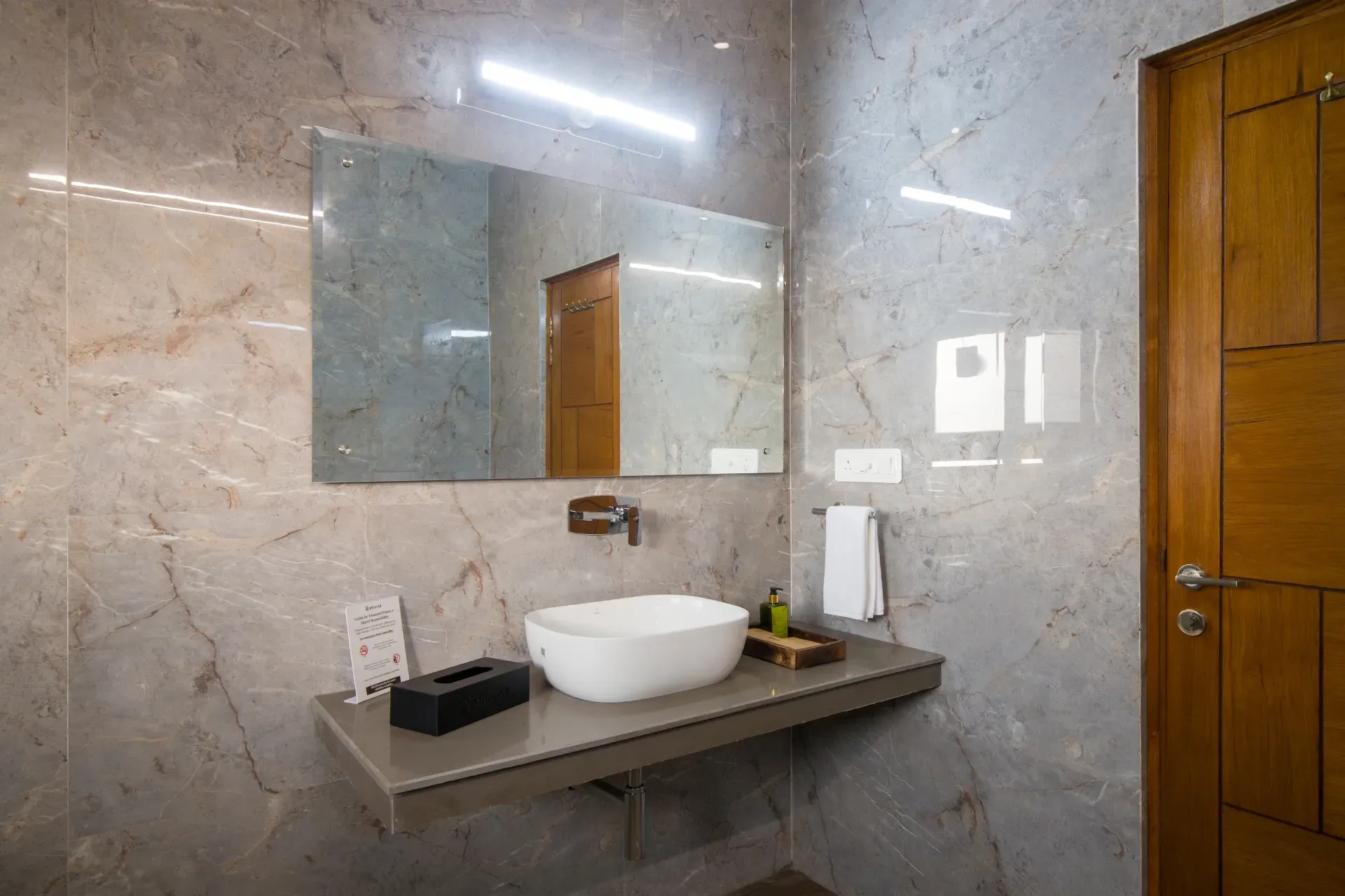 Goldencrest | 6-BHK | Garden | Balconies | Scenic views