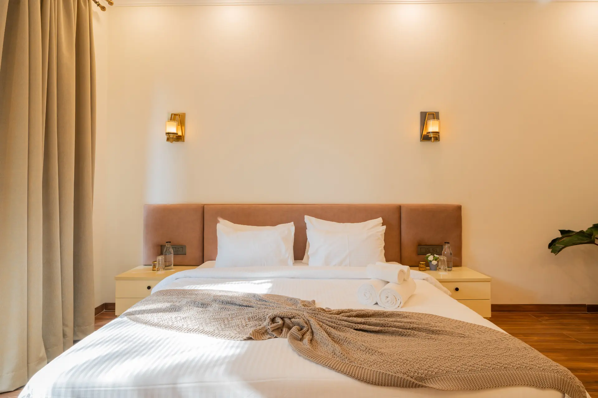 Laguna Aurelia | Luxe 4-BHK Villa Near Popular Beaches With Pvt Pool & Garden